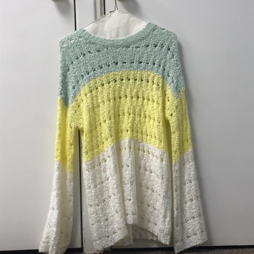 Wonderly sweater